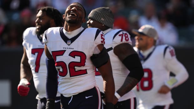 Texans defensive end Jonathan Greenard (52) takes the field prior to a Week 10 NFL football game between the Houston Texans and the Cincinnati Bengals at Paycor Stadium.